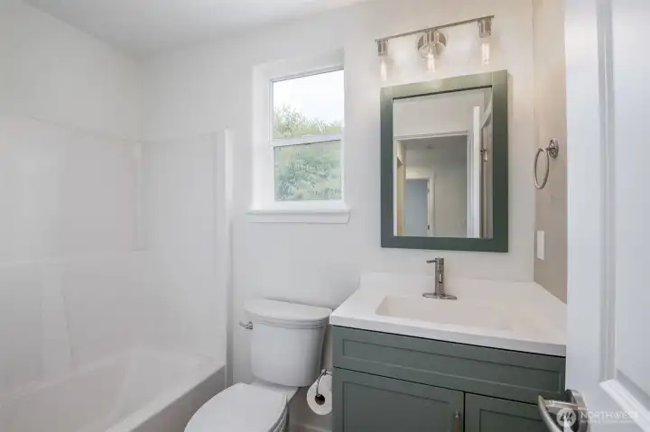Main Bathroom with Brand new Vanities