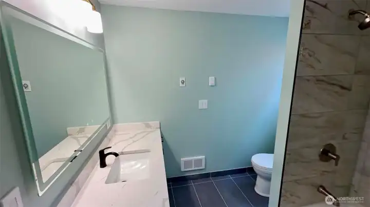 Unit B- Bathroom
