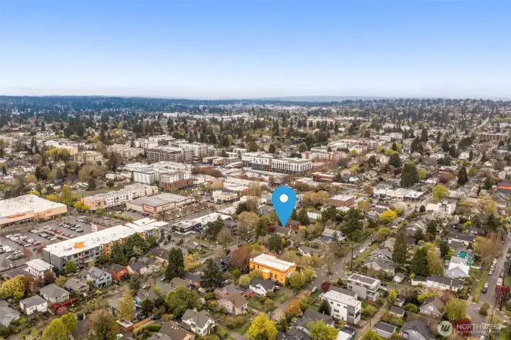 This lovely craftsman home is perfectly situated one block from 85th Street, which allows you easy accessiblity to Greenwood's shopping and restaurant district.