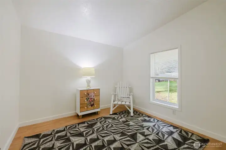 2nd of 3 bedrooms. (3rd bedroom being used for storing packed boxes)