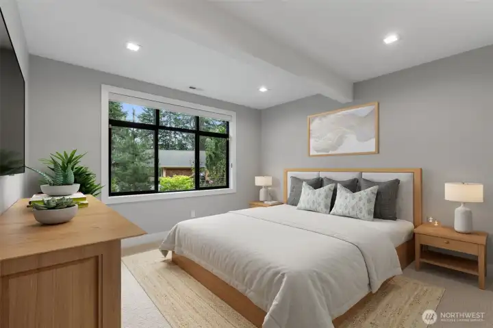 3rd Guest Bedroom w/Ensuite & Walk-In Closet