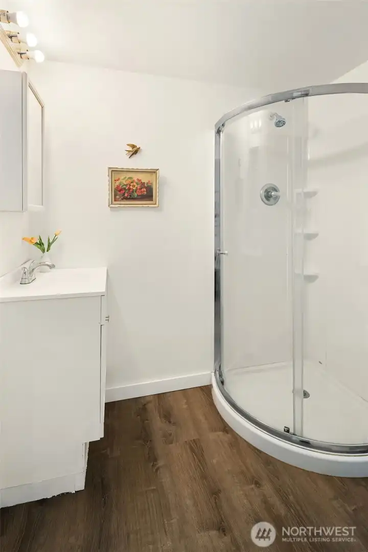 The primary 3/4 bath.