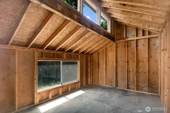 Great storage shed or office? yoga studio Great storage shed or office? yoga studio