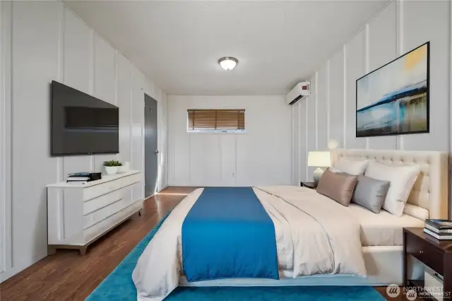 Virtually staged