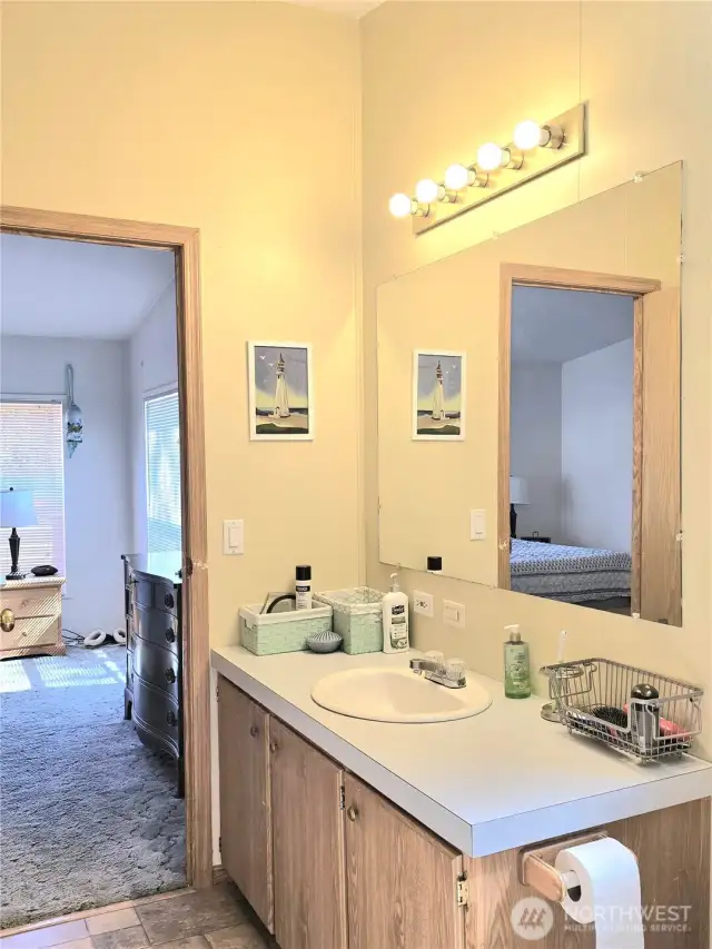 Primary Full Bath