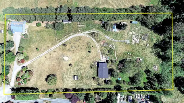 5 level, usable acres.