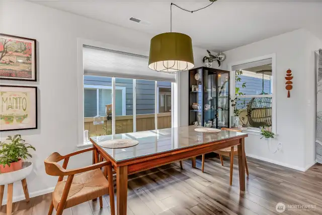 Dining area between kitchen and living room