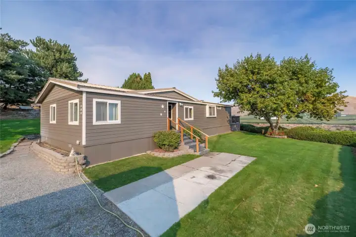 1985 MFG Home