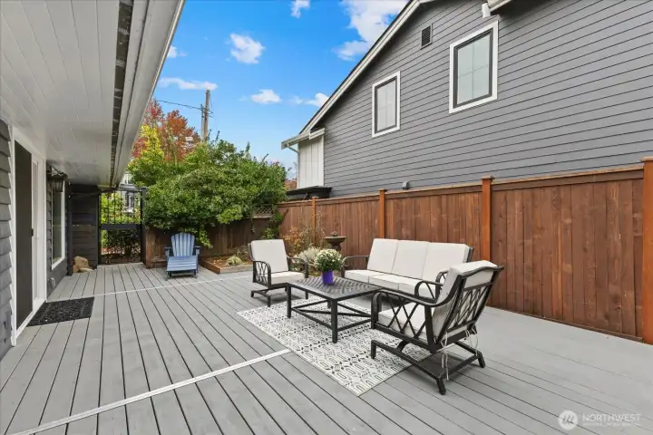 The deck also features a sweet garden area, perfect for growing your culinary garden herbs.