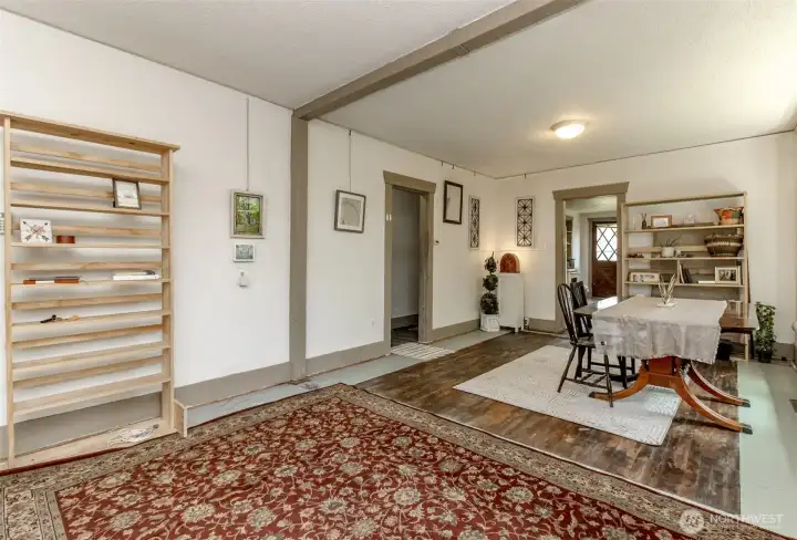 Another charming feature is the picture rail in the living and dining room.