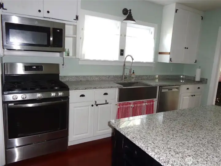Kitchen range Kitchen range