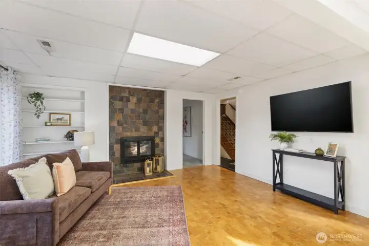 Another view of bonus area.