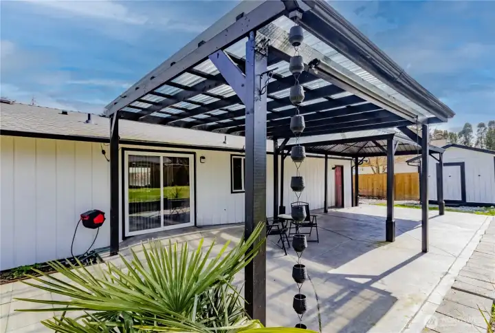Spacious covered patio view