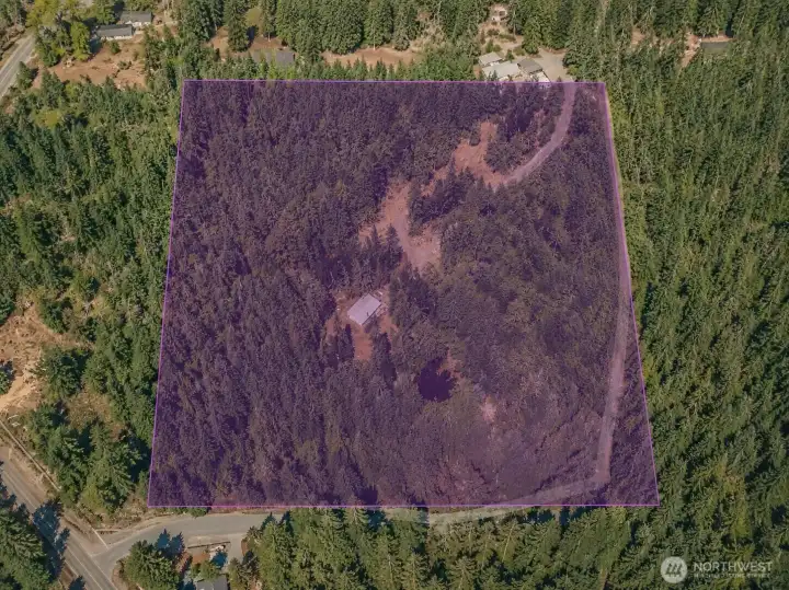 Lot lines are approximated from GIS records