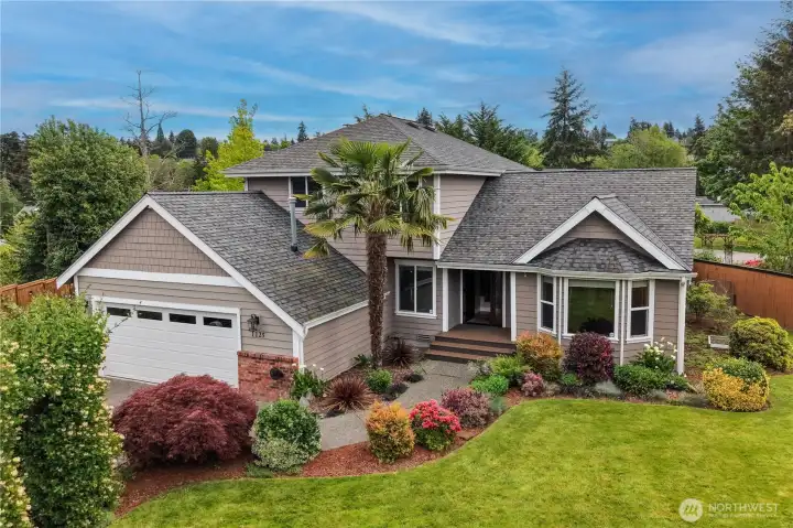 NW Contemporary 2 story home NW Contemporary 2 story home