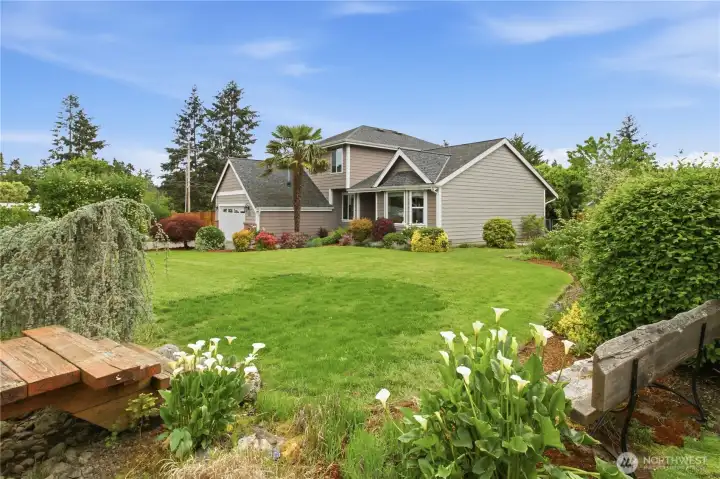 Room to roam in this 18,000 sq ft lot Room to roam in this 18,000 sq ft lot