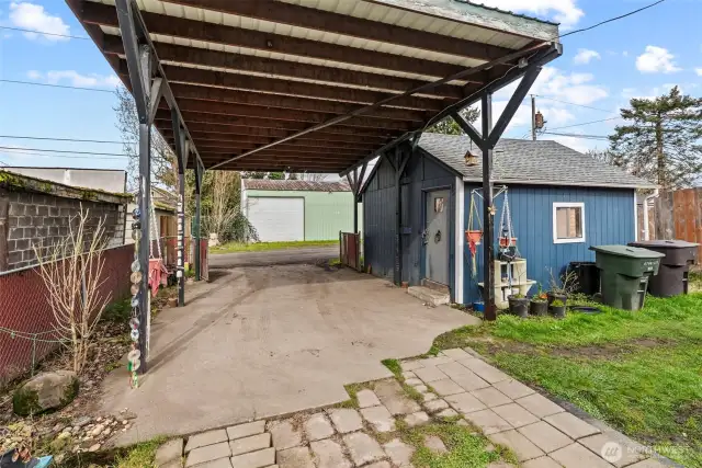 Huge Carport