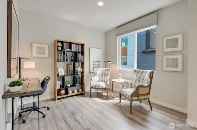 Casual Seating and Study Area off of Dining Room