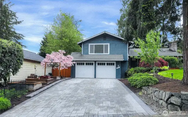 Beautiful park-like lots in sought after Tam O'Shanter golf and country club!