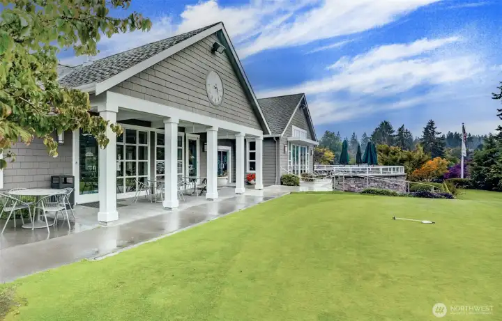 Club house with top-rated restaurant.  Putting green.