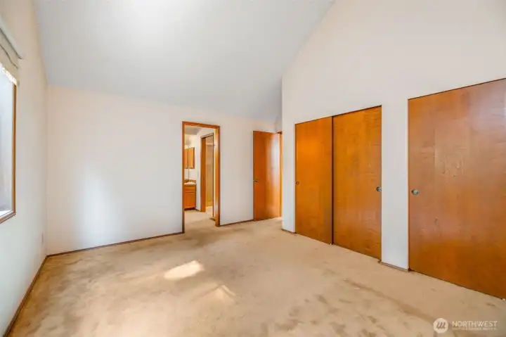 Double closets in main bed room