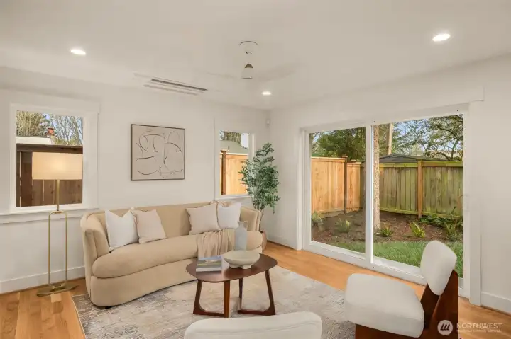 Living Area, Main Floor