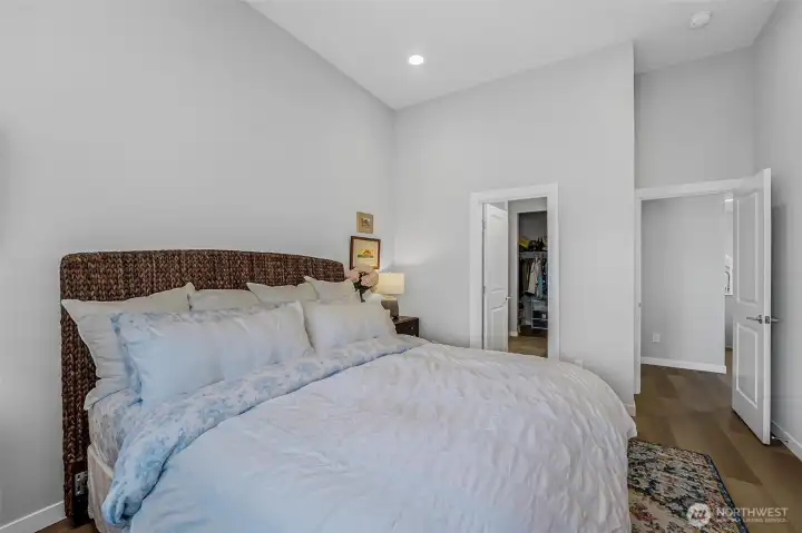 Bedroom with Bathroom