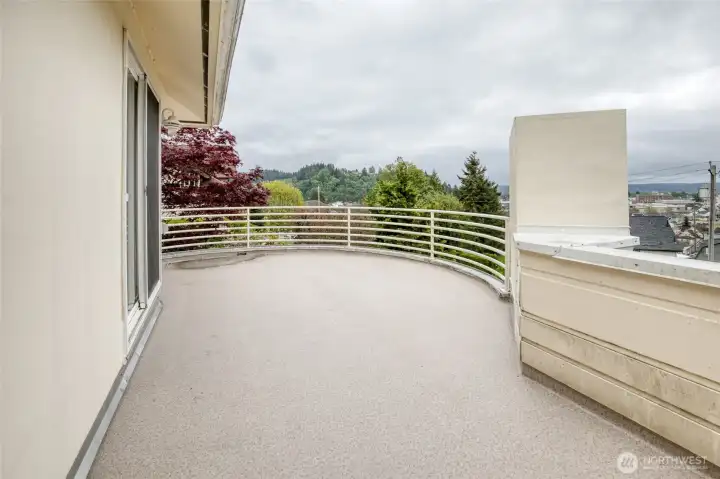 Rooftop deck, cont Rooftop deck, cont