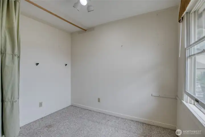 Primary bath, cont Primary bath, cont