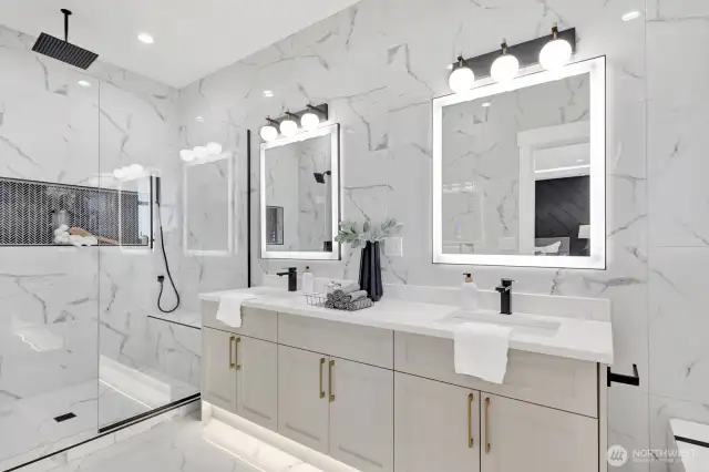 2nd primary bathroom