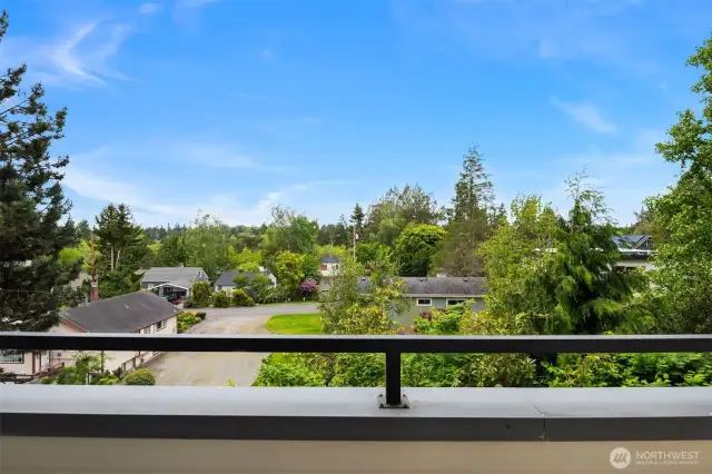 Western facing expansive view