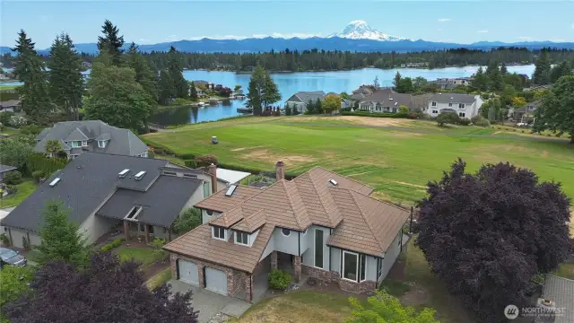 This is the first time this home has been on the market since it was built! Don't miss this rare opportunity; make an appointment right away for your personal tour!