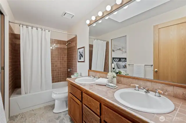 Upstairs hallway bathroom