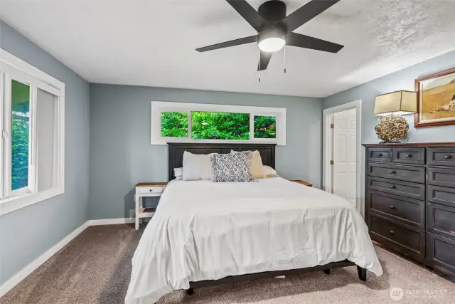 Primary Suite (upstairs)