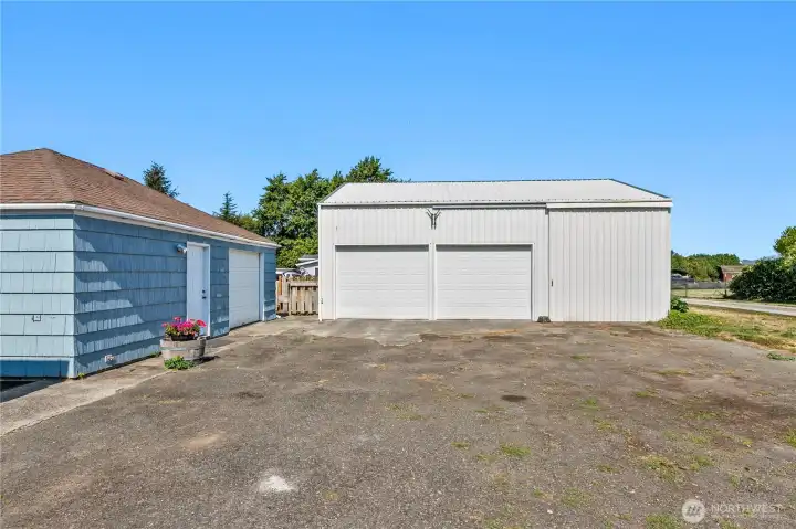 2-Bay shop + Rv Bay