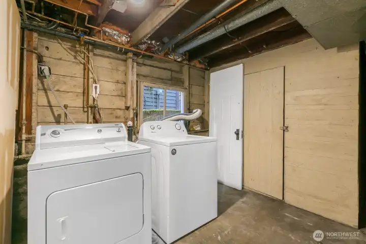 Part of the basement is unfinished and includes the laundry, utility (furnace 2018 & water heater 2023), and storage space. Has access to the backyard too.