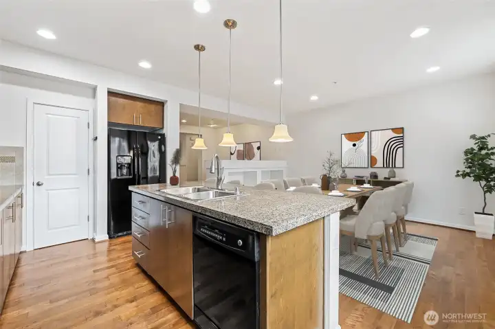 Large Counter Top Space