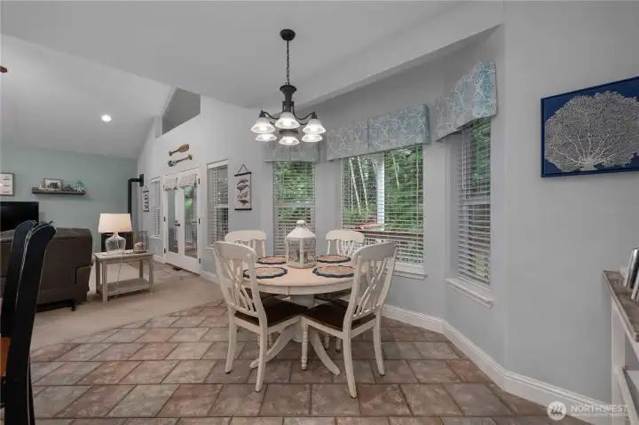 Breakfast Nook - or informal dining. To the left is bar-top kitchen seating too.