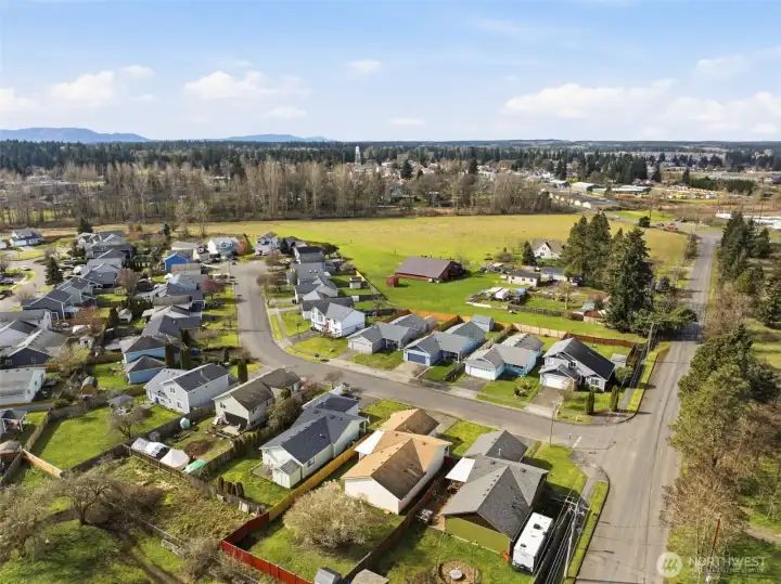Yelm is known as the “Gateway to Mount Rainier,” this growing city offers small-town charm, rich pioneer history, and abundant outdoor recreation.
