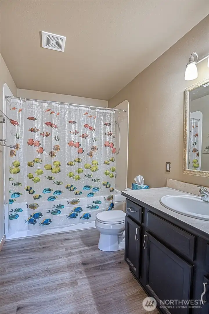Full Guest Bathroom