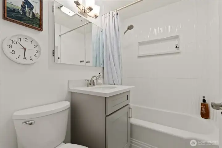 Full bath up Full bath up