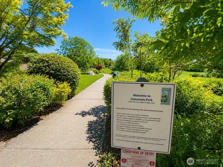 1 Short Block Away. Vibrant Park. Perf for Relaxation & Recreation