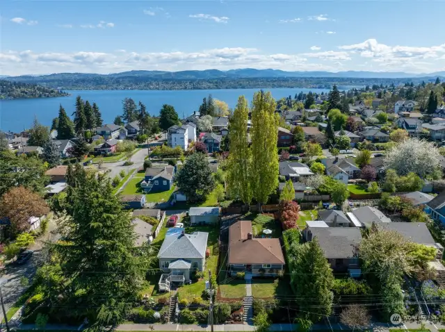 Close to Lake Washington and all the amenities nearby.
