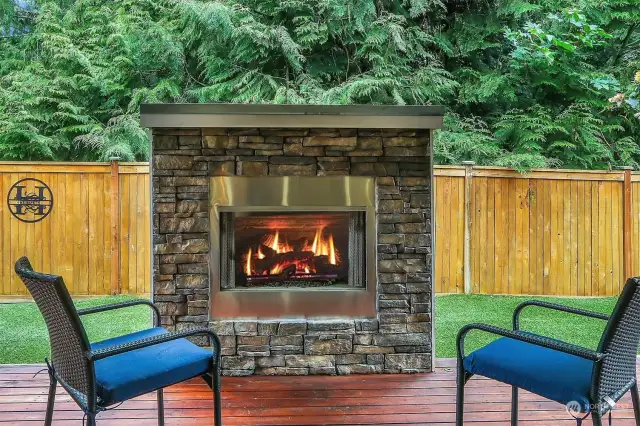 Outdoor gas fireplace for those cool evenings.
