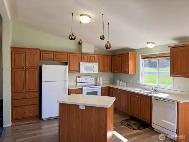 Kitchen 2