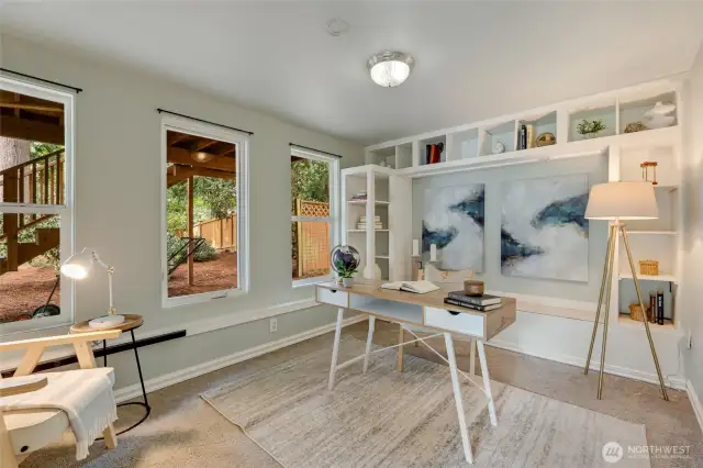 Bedroom 6, or office space