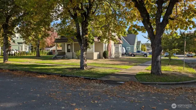 Corner lot