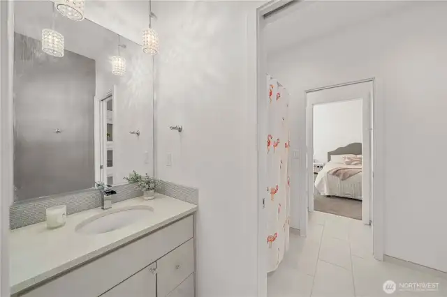Shared full bath moves directly into the 2ns junior suite