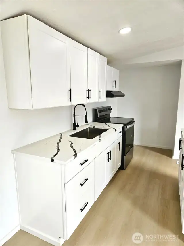 Kitchen side