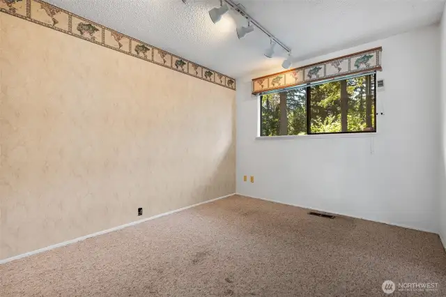 Bedroom #1